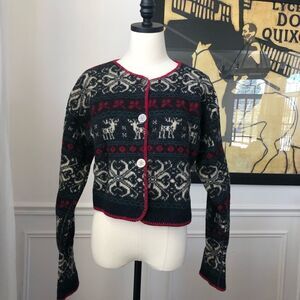 Alps Fine Women’s Apparel Reindeer Cropped Sweater